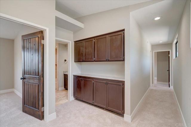 Detail Gallery Image 11 of 43 For 18434 Ramona View Dr, Ramona,  CA 92065 - 4 Beds | 2/1 Baths