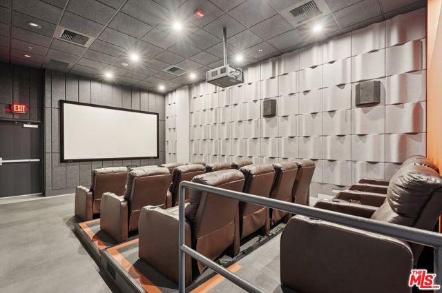 645 W 9th Street, Los Angeles CA: https://media.crmls.org/mediaz/a354204d-3721-4886-80df-5e5497d319df.jpg