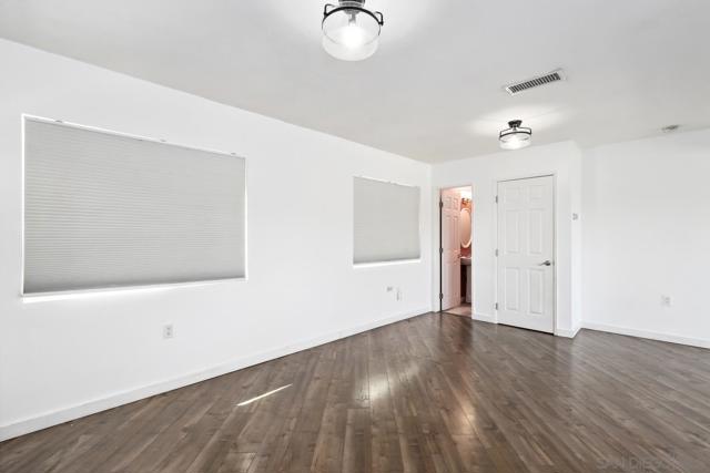 Image 41 of 46 For 8553 Gardena Rd