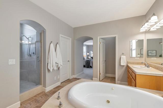 2645 Muirfield Way, Gilroy CA: https://media.crmls.org/mediaz/a3563ade-0a19-4fd3-859b-13e7bb233d19.jpg