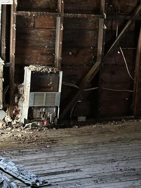 39 Main St, Isleton CA: https://media.crmls.org/mediaz/a356aec6-3462-47e3-9430-662b4ac530ac.jpg