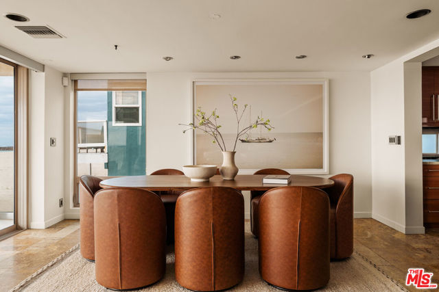 1825 Ocean Drive photo 6