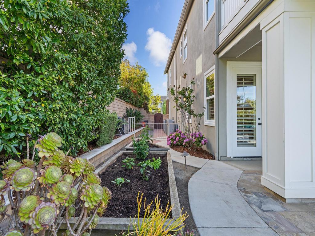 10785 Cherry Hill Drive - photo 14