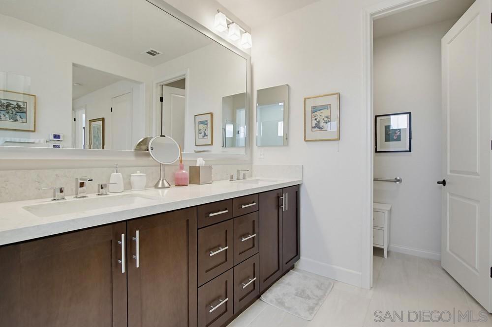 7944 Lusardi Creek Ln - photo 17
