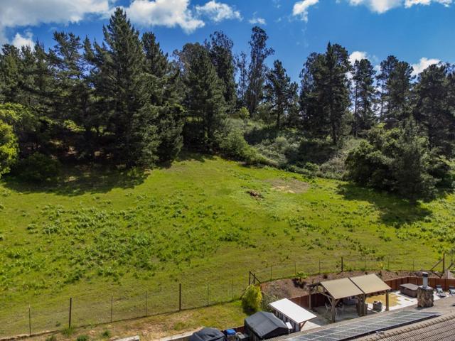 20150 Tarawild Court, Prunedale CA: https://media.crmls.org/mediaz/a359c924-e518-400a-b393-0c9a55ed2474.jpg
