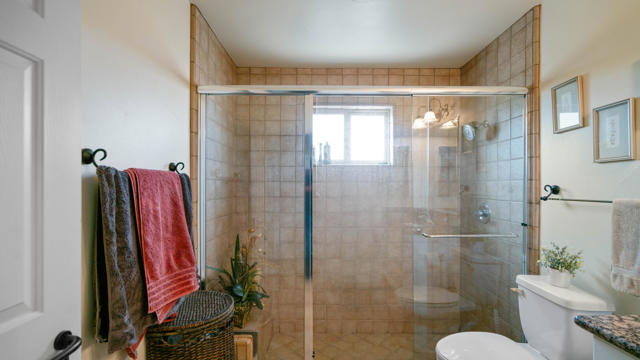 86111 Arrowood Avenue, Coachella CA: https://media.crmls.org/mediaz/a359ee6c-62ff-46b0-9a9e-67f5ab0a9f6c.jpg