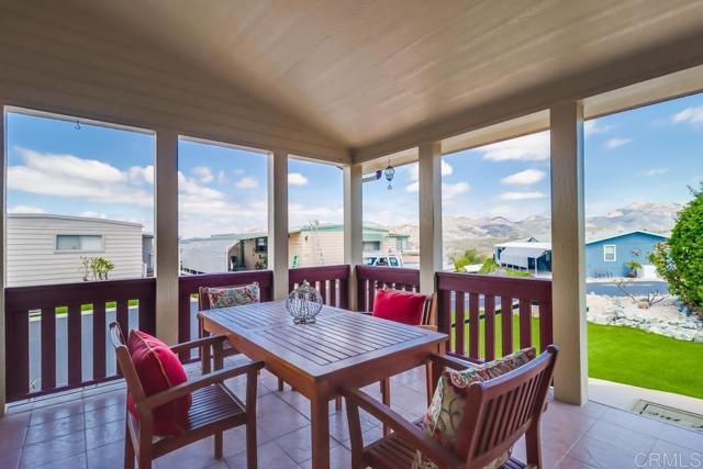 Home for Sale in Lakeside