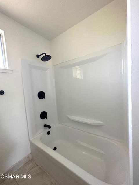 19101 Chase Street, Northridge CA: https://media.crmls.org/mediaz/a35cd1ab-ad66-4cc9-86d1-95185cdb3e1d.jpg