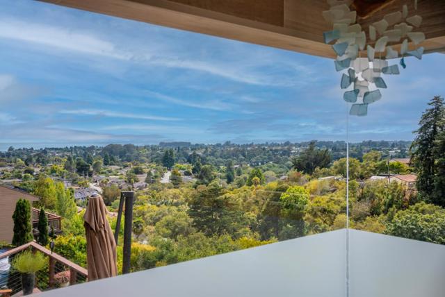3300 Crystal Heights Drive, Soquel CA: https://media.crmls.org/mediaz/a35d37fd-0e68-4406-8a0f-ec7fbd58d43c.jpg