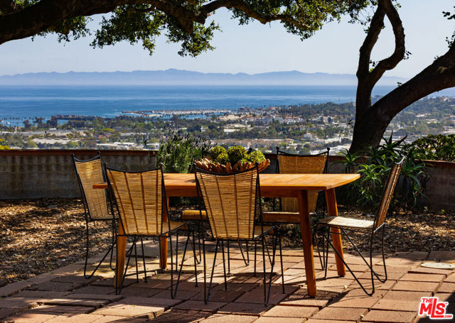 98 Loma Media Road, Santa Barbara CA: https://media.crmls.org/mediaz/a35dd98f-43f0-4f37-9515-4439b86011a7.jpg