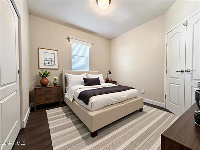 114 Stevens Circle, Ventura CA: https://media.crmls.org/mediaz/a35e677a-2ab8-40a0-a649-b4ce28568548.jpg