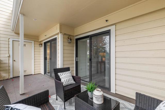 576 W Parr Avenue, Los Gatos CA: https://media.crmls.org/mediaz/a35f410a-ab73-4fc8-8fbe-fcfc8fbf11f5.jpg