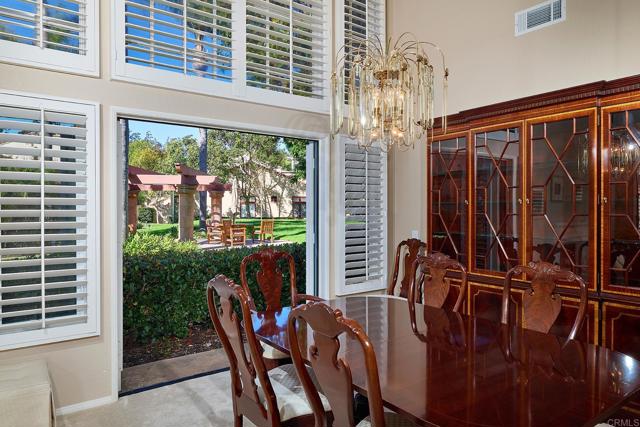 Detail Gallery Image 15 of 29 For 3738 Calle Cortejo, Rancho Santa Fe,  CA 92091 - 3 Beds | 3 Baths