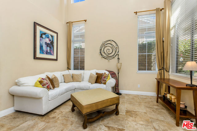 3083 Espana Lane photo 6