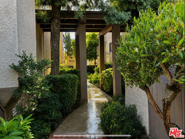 2 Bed Home for Sale in Los Angeles, California