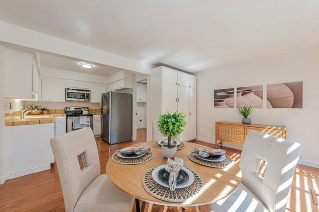 3125 Acorn Court, San Jose CA: https://media.crmls.org/mediaz/a360eb11-fa3f-4a12-8d2d-6ea55d565b91.jpg