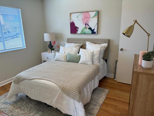 3320 Fasman Drive, San Bruno CA: https://media.crmls.org/mediaz/a3636305-4d4a-49e6-b48d-06537ac2ce21.jpg