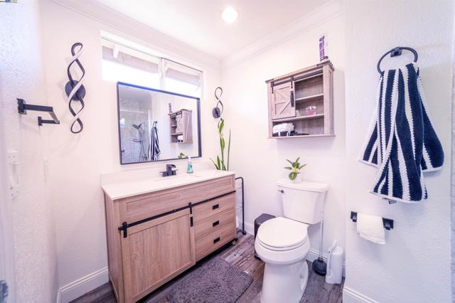 34505 Salinas Pl, Fremont CA: https://media.crmls.org/mediaz/a363d9b1-afd3-40e1-bfa4-9c6ce7c079c5.jpg