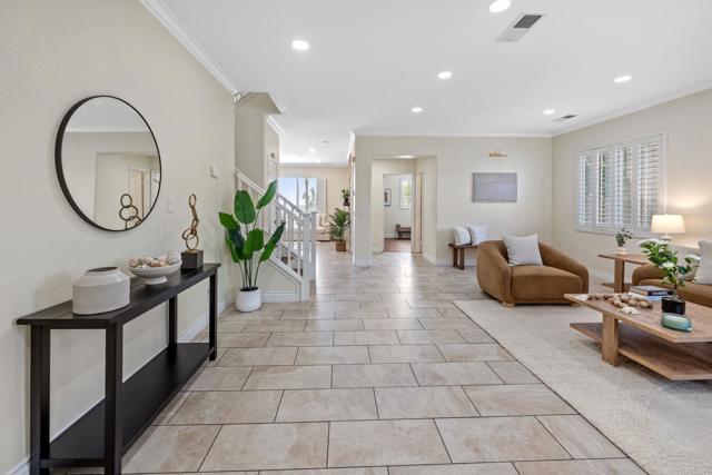 858 Via Barquero, San Marcos CA: https://media.crmls.org/mediaz/a36475cd-9f01-44d0-9844-fe460c5504fe.jpg