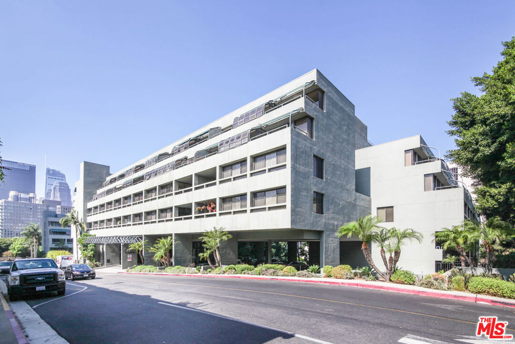 880 W 1ST Street 402, Los Angeles, CA 90012