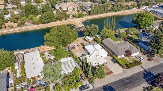 848 Kenneth Avenue, Campbell CA: https://media.crmls.org/mediaz/a3683225-1611-4e19-8fe7-ae2dae9b976d.jpg