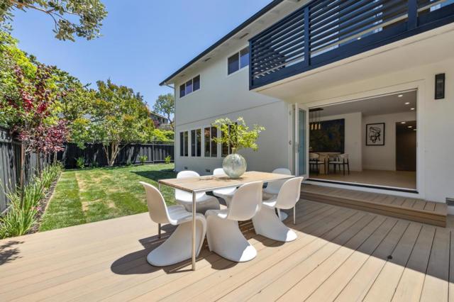3706 Laurel Way, Redwood City CA: https://media.crmls.org/mediaz/a368642e-4902-4acd-aa41-41833742d794.jpg