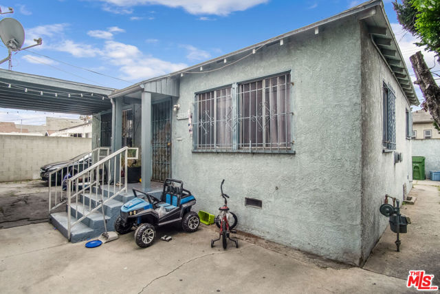 726 Imperial Highway, Los Angeles, California 90044, ,Multi-Family,For Sale,Imperial,24406731