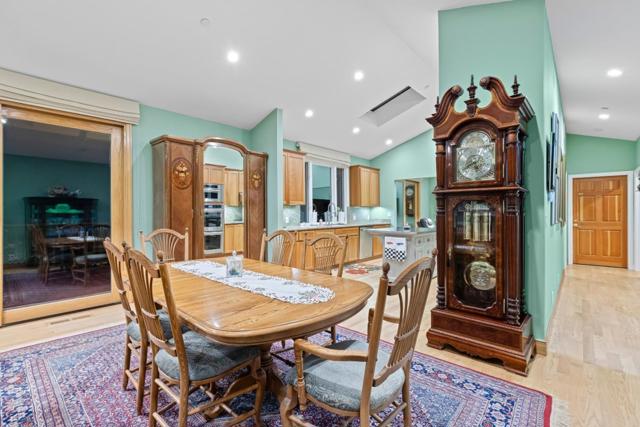 6915 Redwood Retreat Road, Gilroy CA: https://media.crmls.org/mediaz/a36acb20-ee13-48c8-bf7d-d3d7394c0317.jpg