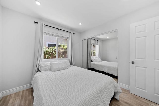 7971 Jade Coast Road, San Diego CA: https://media.crmls.org/mediaz/a36fbf65-8b9e-4049-93ab-33e22756dfe0.jpg