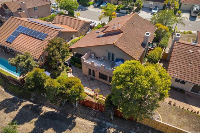 10965 Elderwood Ct, Scripps Miramar CA: https://media.crmls.org/mediaz/a37099b6-fbac-41cf-9a6b-c91d9bd39285.jpg