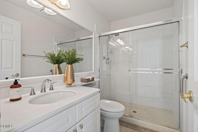 Detail Gallery Image 12 of 42 For 1920 Kapalua Dr, Oxnard,  CA 93036 - 4 Beds | 3 Baths