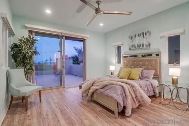 2318 Chalcedony St, San Diego CA: https://media.crmls.org/mediaz/a372e5b0-c767-421d-9606-87c396e10431.jpg