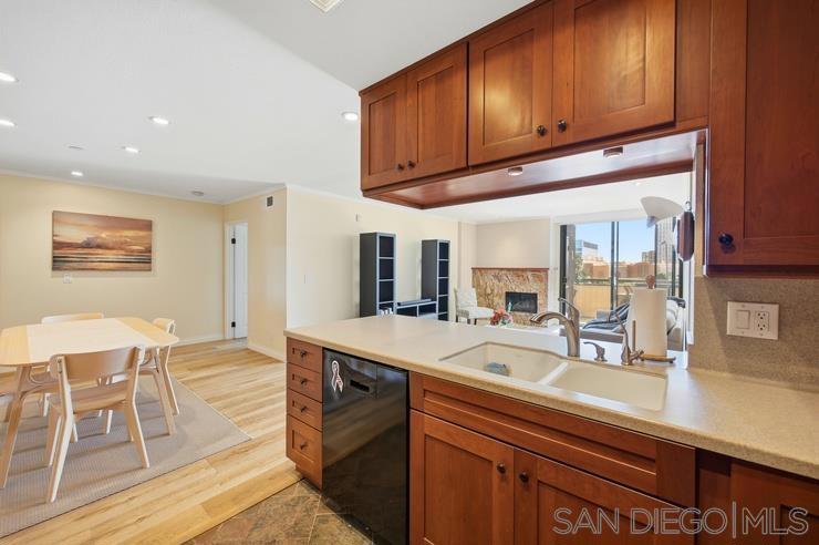 750 State St - photo 14