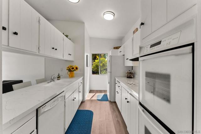 3631 Wagner Pl, San Diego CA: https://media.crmls.org/mediaz/a3746635-afbd-4c51-ad92-f9c412c1fd16.jpg