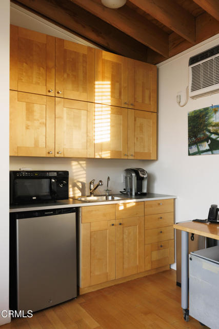 732 Crane Boulevard, Los Angeles CA: https://media.crmls.org/mediaz/a375405d-27c9-4c80-ba19-e3d13e381ad9.jpg