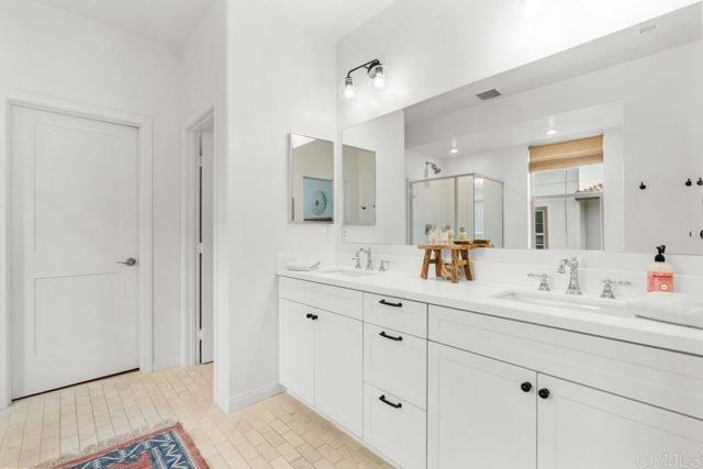 Detail Gallery Image 39 of 69 For 1763 Laurelwood Way, Oceanside,  CA 92057 - 3 Beds | 2/1 Baths