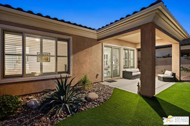24 Cabernet, Rancho Mirage CA: https://media.crmls.org/mediaz/a3765e17-d5fb-48ed-96fa-72357f5850de.jpg