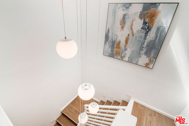 1623 S Bedford Street, Los Angeles CA: https://media.crmls.org/mediaz/a37699de-52e5-4f3e-a127-422a6e40351c.jpg
