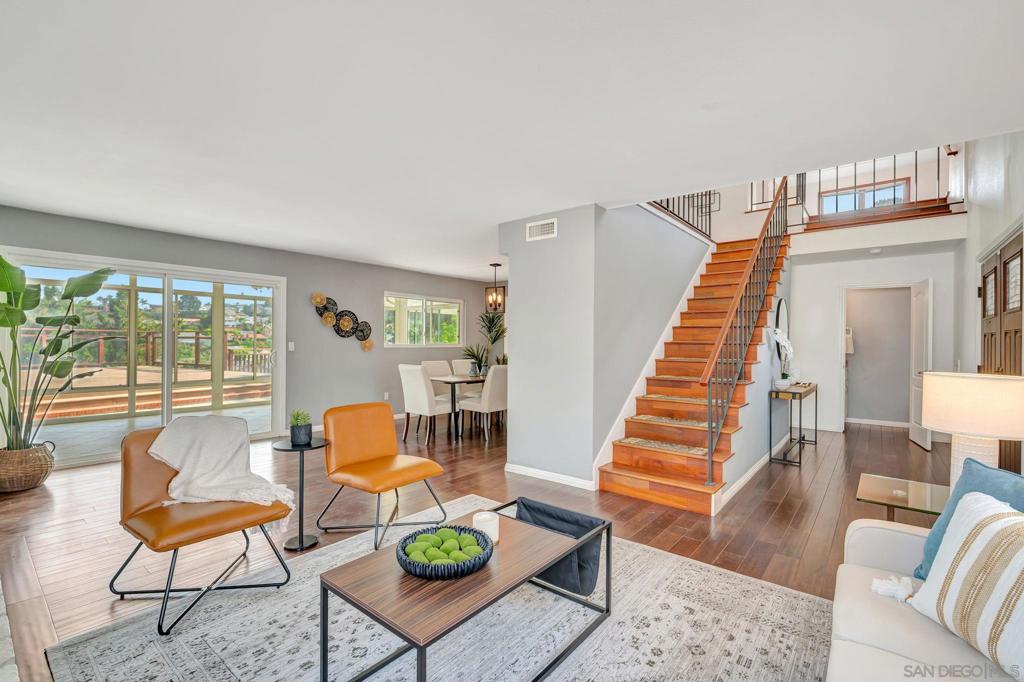 MLS #250031778SD img 6