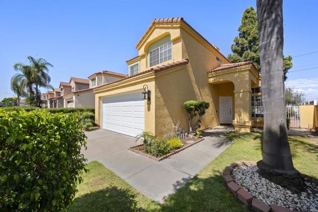 845 RIDGEWATER DR, Chula Vista CA: https://media.crmls.org/mediaz/a376e4f5-bb17-4006-a5fb-029335273be0.jpg