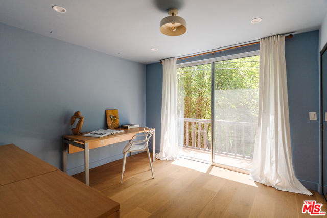 12220 Benmore Terrace, Los Angeles CA: https://media.crmls.org/mediaz/a37811bb-53ca-4743-8c6c-62debc53a215.jpg