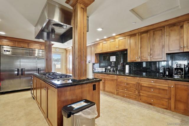 1215 Anchors Way Drive, Ventura CA: https://media.crmls.org/mediaz/a3781c54-8004-477b-8619-e883c6167082.jpg