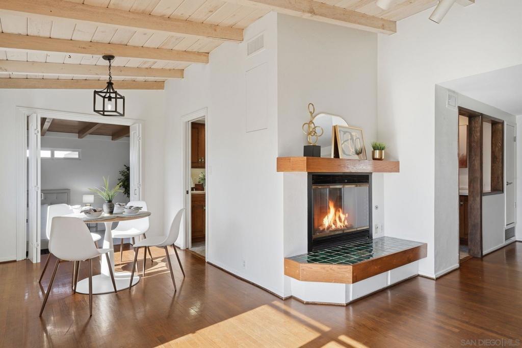 2212 August - photo 9