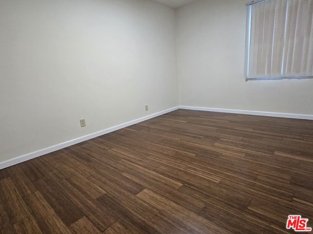 2944 Mayfield Avenue, La Crescenta CA: https://media.crmls.org/mediaz/a379de93-f598-4be4-b7dc-0f5b2e13efd3.jpg