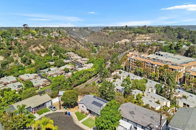 5228 Augustana Pl, San Diego CA: https://media.crmls.org/mediaz/a37b0a05-6054-46c9-9f7b-c2ab0933bdbb.jpg