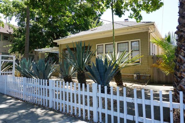 121 E Julian Street, San Jose CA: https://media.crmls.org/mediaz/a37b9736-5e4e-4f69-b4e2-42804dde3d79.jpg