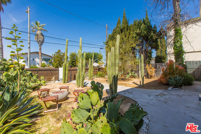 Image 3 for 624 N Benton Way, Los Angeles, CA 90026