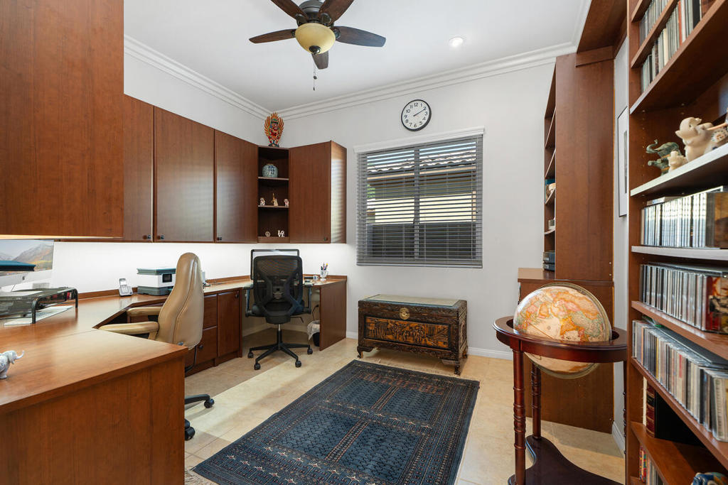 MLS #219135656DA image #13