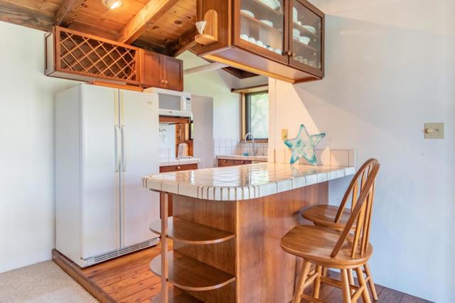 575 Dolores Avenue, Half Moon Bay CA: https://media.crmls.org/mediaz/a37da55c-1333-40a4-afc7-f62d56bb448a.jpg