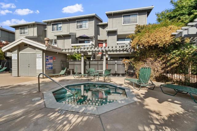 6893 Chantel Court, San Jose CA: https://media.crmls.org/mediaz/a37eb092-9d19-4529-9138-6624c6cc4d3b.jpg